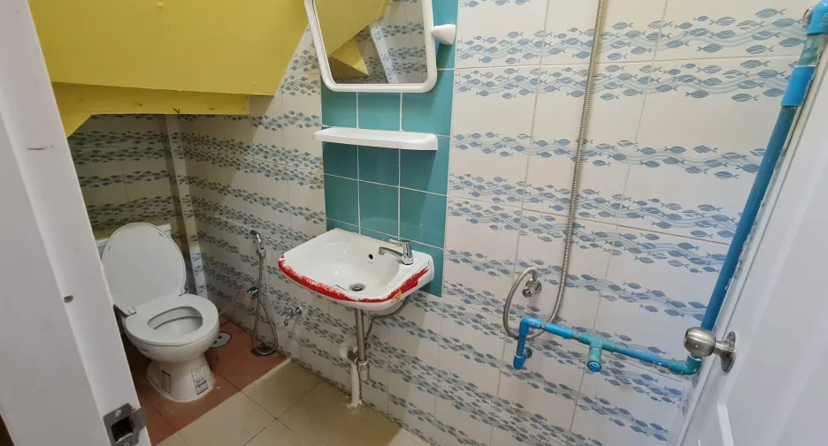 Reihenhaus zum Kauf mit 1 Zimmer in Mueang Samut Sakhon, Samut Sakhon
