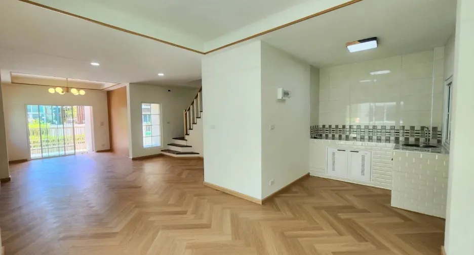 Haus zum Kauf mit 3 Zimmer in Bang Bua Thong, Nonthaburi