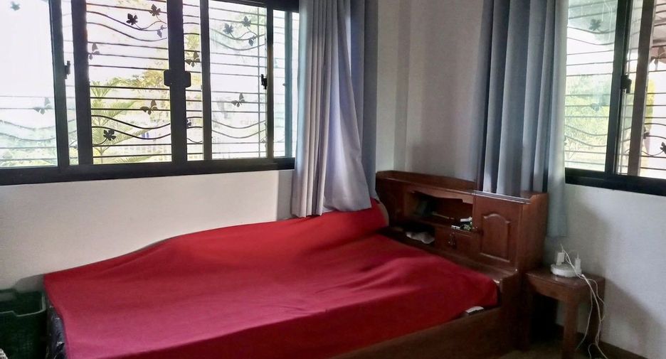 For sale 4 ベッドルーム house in Cha Am, Phetchaburi