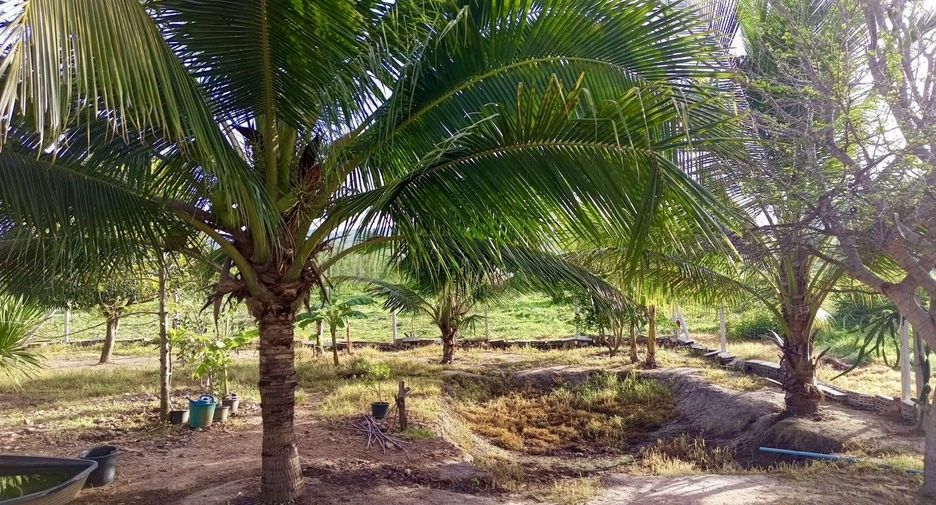 For sale 4 ベッドルーム house in Cha Am, Phetchaburi