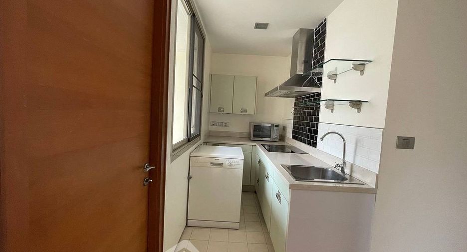 For rent and for sale 3 bedrooms condo in Khlong Toei, Bangkok