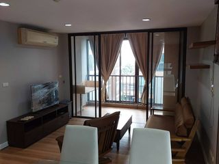 Condo en venta de 2 habitaciones en Khlong San, Bangkok