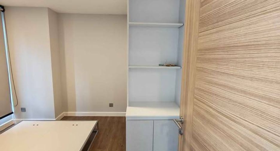 Condo en venta de 2 habitaciones en Min Buri, Bangkok