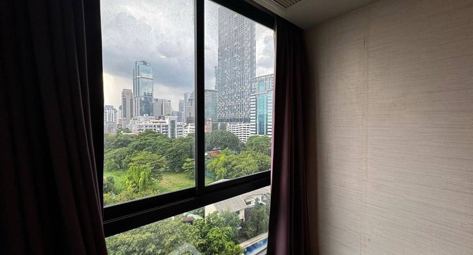 For sale 2 ベッドルーム condo in Sathon, Bangkok