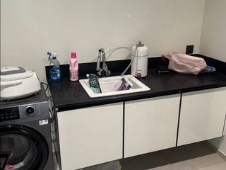 Wohnung zur Miete mit 3 Zimmer in Khlong San, Bangkok