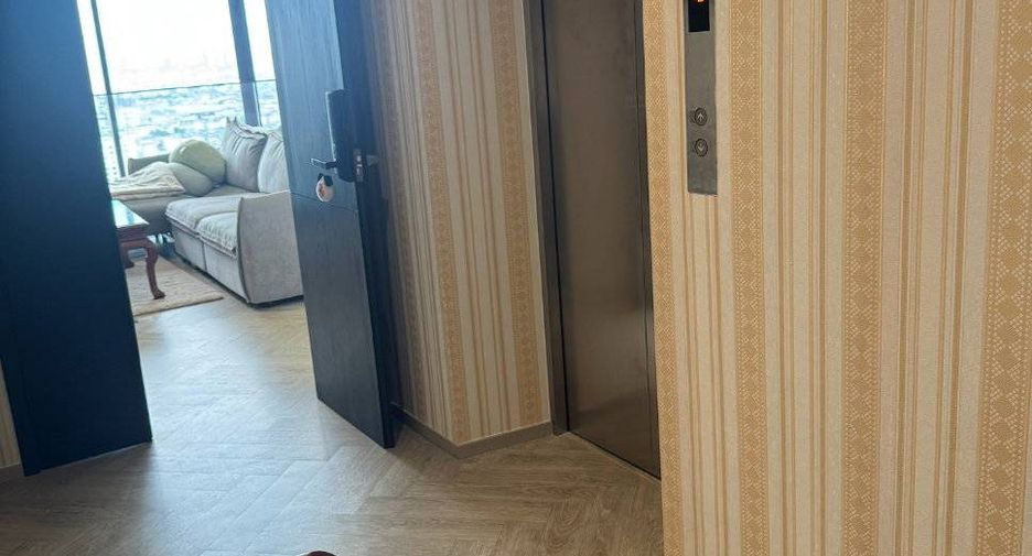 For rent 3 ベッドルーム condo in Khlong San, Bangkok