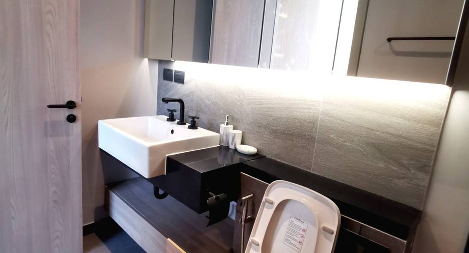 Wohnung zur Miete mit 1 Zimmer in Watthana, Bangkok