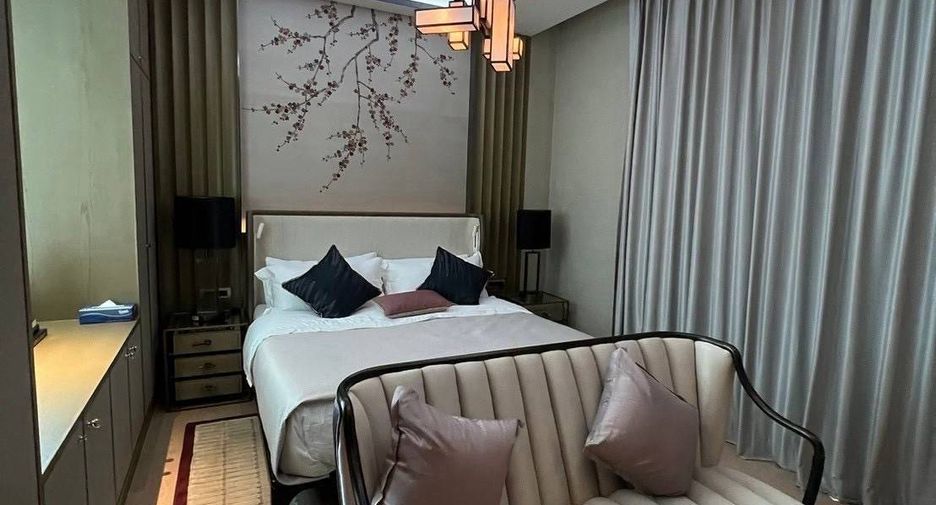 For rent 3 ベッドルーム condo in Khlong San, Bangkok