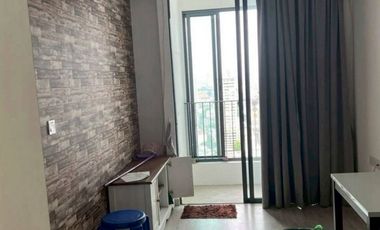Wohnung zur Miete mit 2 Zimmer in Khlong San, Bangkok