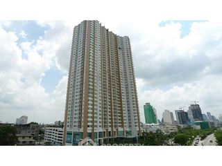 Wohnung zur Miete mit 2 Zimmer in Khlong San, Bangkok