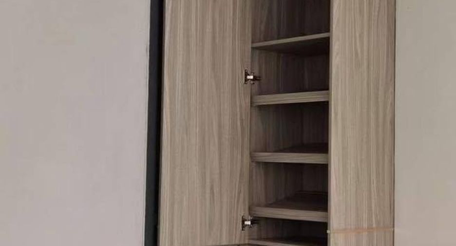 For rent 3 bedrooms townhouse in Prawet, Bangkok