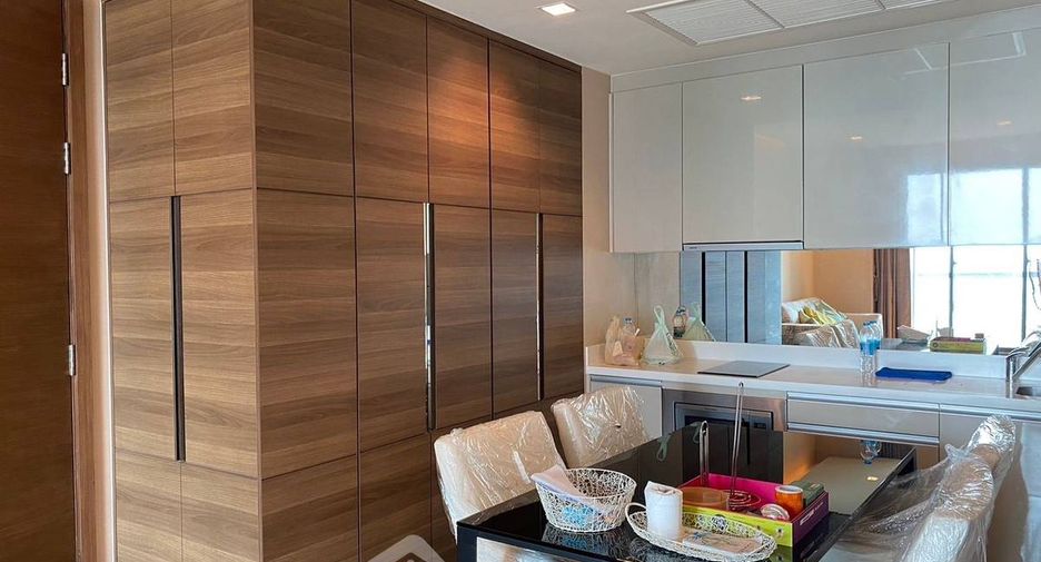 Wohnung zum Kauf mit 1 Zimmer in Sathon, Bangkok