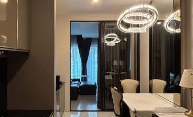 Condo en alquiler de 1 habitaciones en Pathum Wan, Bangkok