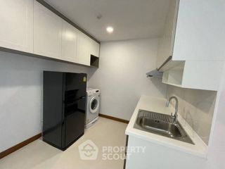 Wohnung zur Miete mit 1 Zimmer in Khlong San, Bangkok
