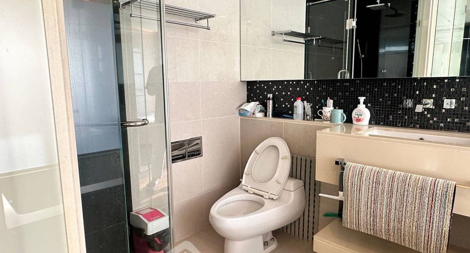 Wohnung zur Miete und zum Kauf mit 1 Zimmer in Sathon, Bangkok