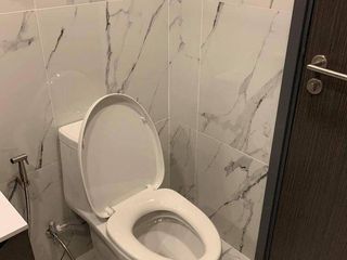 Condo en alquiler y en venta de 2 habitaciones en Bangkok Noi, Bangkok