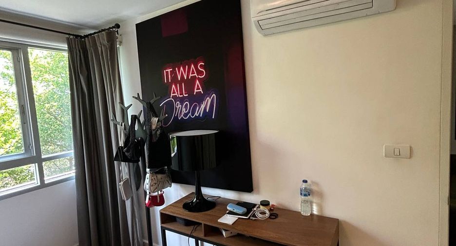 For rent and for sale 1 bed condo in Watthana, Bangkok