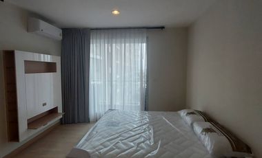 À vendre 1 chambre condo à Huai Khwang, Bangkok