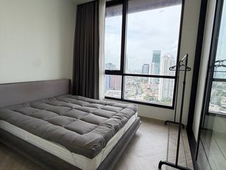 Wohnung zur Miete und zum Kauf mit 1 Zimmer in Khlong San, Bangkok