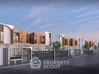 For sale 4 ベッドルーム condo in Bang Lamung, Chonburi