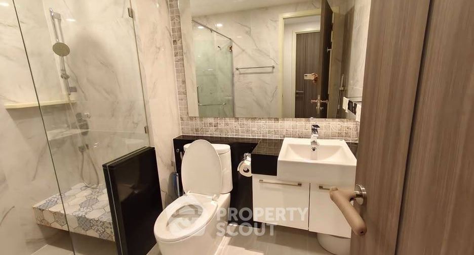 Wohnung zum Kauf mit 1 Zimmer in Khlong San, Bangkok