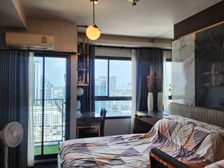 À vendre 1 chambre condo à Phra Khanong, Bangkok