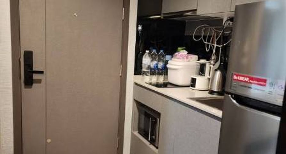 À vendre 1 chambre condo à Phra Khanong, Bangkok