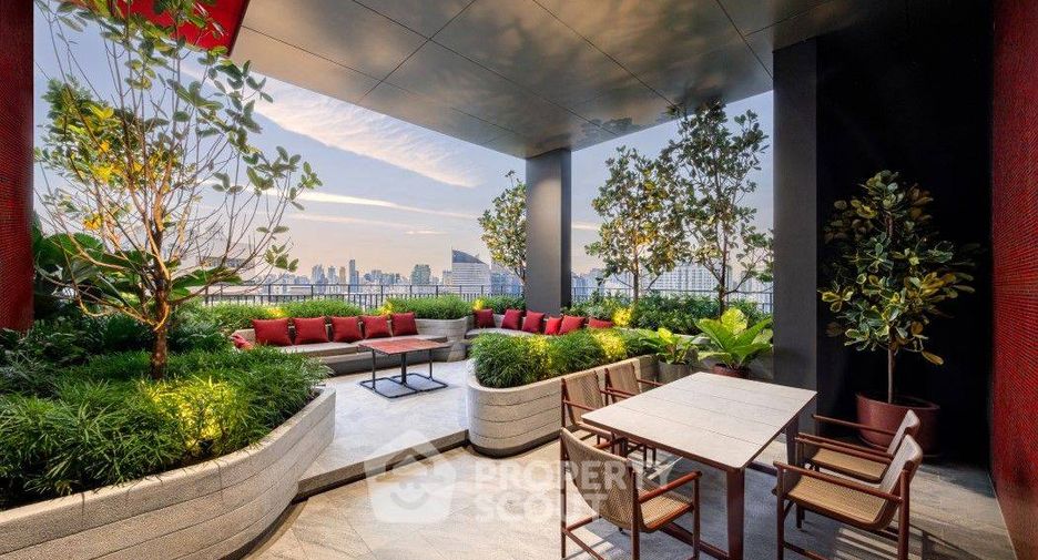 For sale 1 Beds condo in Huai Khwang, Bangkok