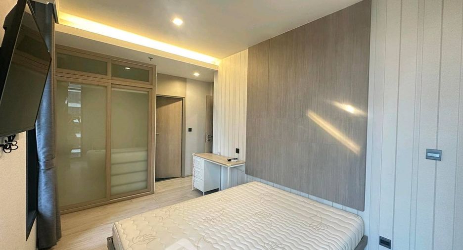 For rent and for sale 2 bedrooms condo in Watthana, Bangkok