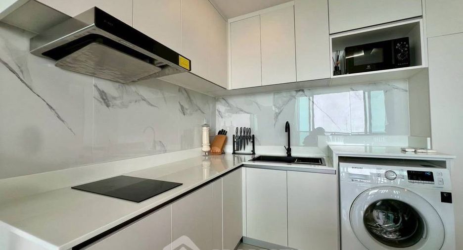 For sale 2 bedrooms condo in Jomtien, Pattaya