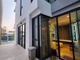 For rent and for sale 3 bedrooms townhouse in Lat Phrao, Bangkok