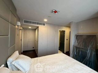Condo en venta de 3 habitaciones en Yan Nawa, Bangkok