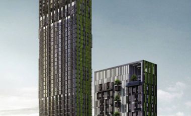 For sale 1 bed condo in Khlong Toei, Bangkok
