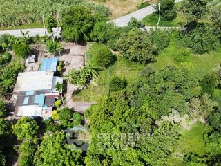 À vendre 1 chambre maison à Ban Bueng, Chonburi