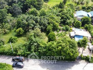 À vendre 1 chambre maison à Ban Bueng, Chonburi