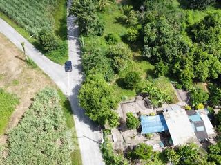 À vendre 1 chambre maison à Ban Bueng, Chonburi