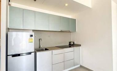 À vendre 2 chambres condo à Khlong Toei, Bangkok