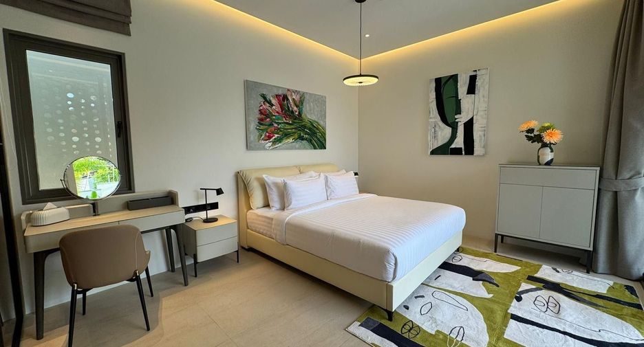 For rent 4 bedrooms villa in Mueang Phuket, Phuket