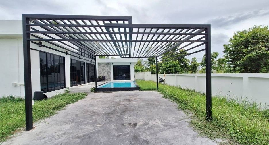 For rent 3 bedrooms villa in Hua Hin, Prachuap Khiri Khan