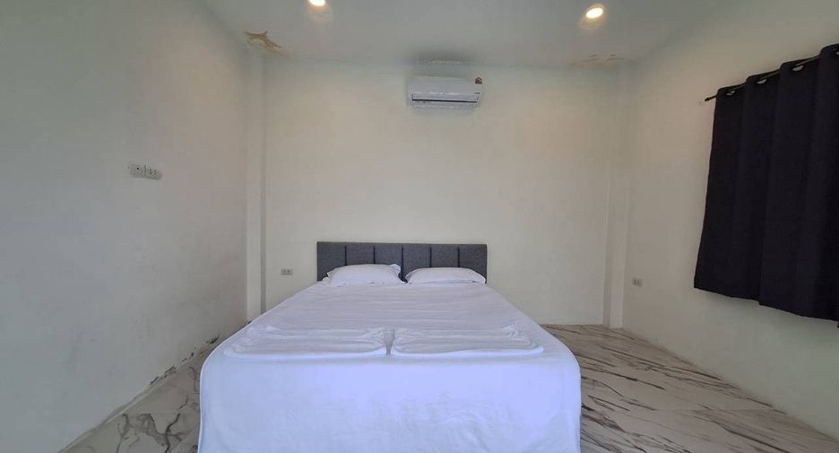 For rent 3 bedrooms villa in Hua Hin, Prachuap Khiri Khan