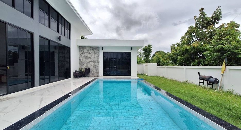 For rent 3 bedrooms villa in Hua Hin, Prachuap Khiri Khan