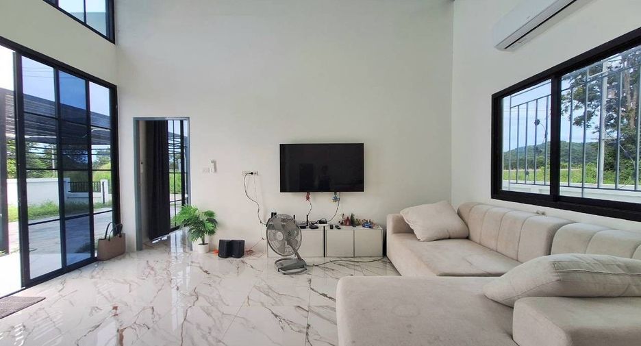 For rent 3 bedrooms villa in Hua Hin, Prachuap Khiri Khan