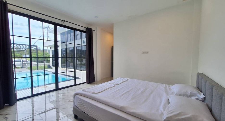 For rent 3 bedrooms villa in Hua Hin, Prachuap Khiri Khan
