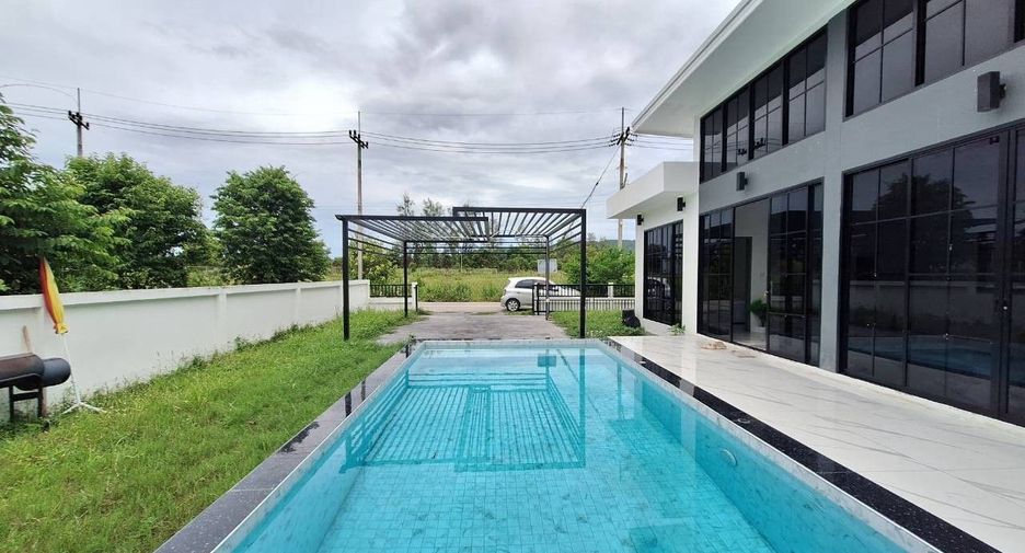 For rent 3 bedrooms villa in Hua Hin, Prachuap Khiri Khan