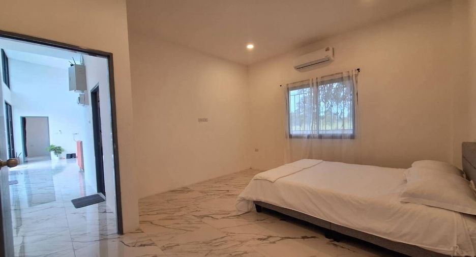 For rent 3 bedrooms villa in Hua Hin, Prachuap Khiri Khan
