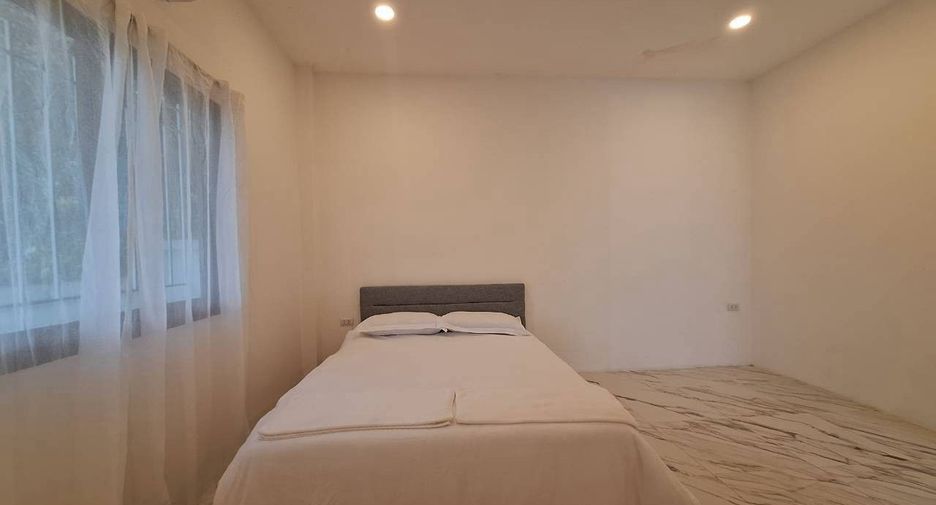 For rent 3 bedrooms villa in Hua Hin, Prachuap Khiri Khan