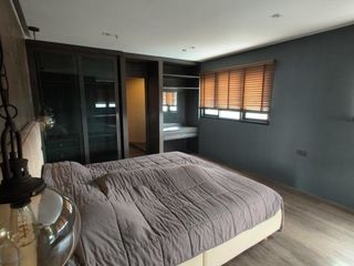 À vendre 2 chambres condo à Bang Na, Bangkok