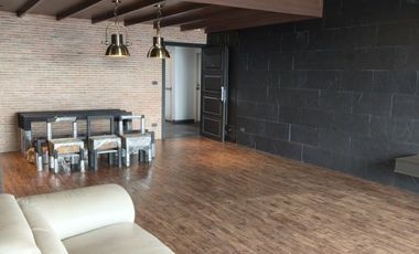 À vendre 2 chambres condo à Bang Na, Bangkok