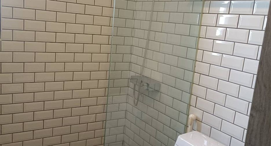 For sale 2 bedrooms condo in Bang Na, Bangkok