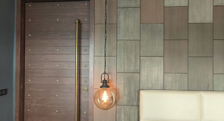 À vendre 2 chambres condo à Bang Na, Bangkok